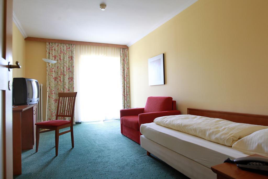 Durrnberg Kurhotel St. Josef الغرفة الصورة